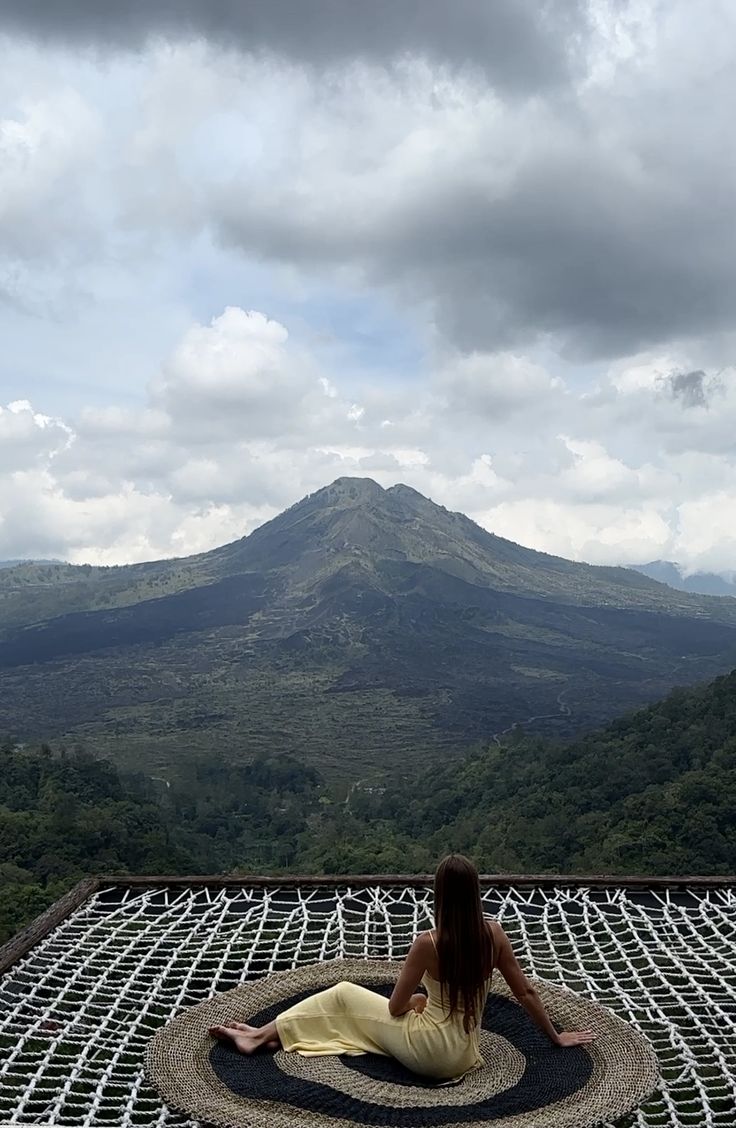 Kintamani Volcano View, Ubud sightseeing, Tegenungan Waterfall, Coffee Plantation & Bali Swing.